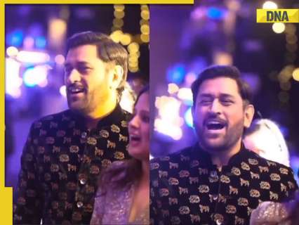 2682299 after making fans go crazy with his dance dhoni sings tu jaane na brings fans to tears who say i still believe...