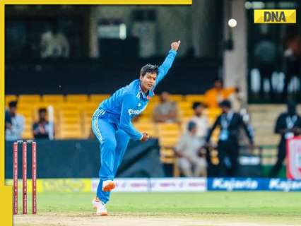 ఇండియన్ స్టార్ ఆల్ రౌండ్ విదేశీ కరెన్సీని సహచరులు రూ .25 లక్షల మోసాలను ఖండించారు. ఫిర్ నమోదు చేయబడింది ఇండియన్ స్టార్ ఆల్ రౌండ్ విదేశీ కరెన్సీని సహచరులు రూ .25 లక్షల మోసాలను ఖండించారు. ఫిర్ నమోదు చేయబడింది