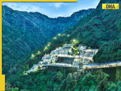 V nesreči avtobusa s pilgrimi v Sambi umrl en človek, več deset poškodovanih