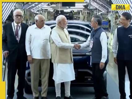 Modi v Gujaratu obeležil začetek proizvodnje električnega vozila e-Vitara in poudaril indijsko-japonske vezi