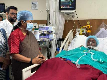 Delhi Malviya Nagar Fire: CM Rekha Gupta visits Max Saket, inquires about health of injured people