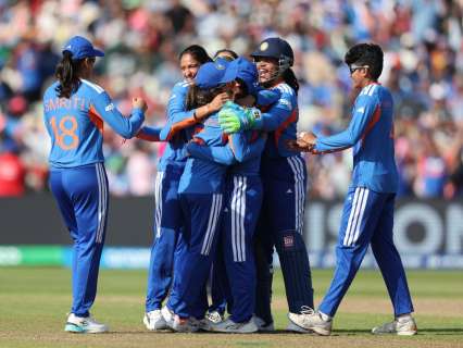 India crush Pakistan by 64 runs in Women's T20 World Cup campaign opener; Deepti Sharma stars with five wickets
