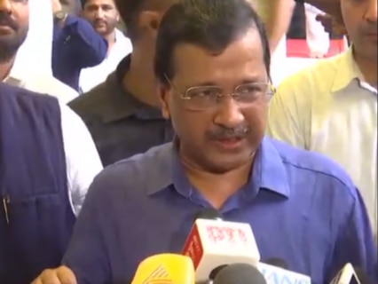 Arvind Kejriwal suggests PM appoint Sonam Wangchuk as Education Minister amid hunger strike