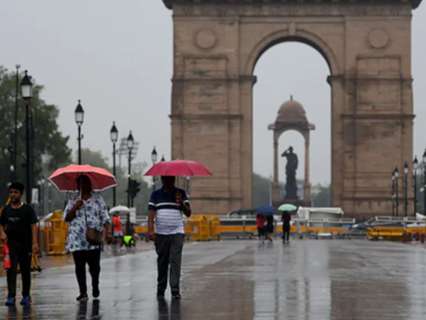 IMD weather update: Monsoon to continue in Delhi-NCR with 30-34°C and scattered showers
