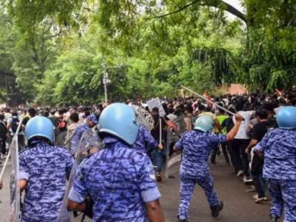 SC breaks silence on crackdown at Jantar Mantar, warns against police excesses: 'Agitation does not mean lathi-charge'
