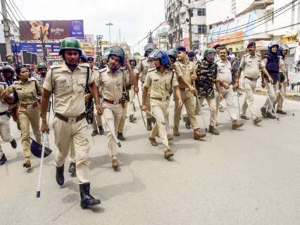 Bihar govt announces withdrawal of all police cases against NEET protesters after CJP's threat