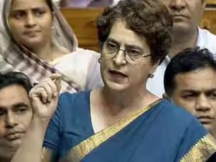 Priyanka Gandhi's 'cow urine expert' remark: 215 Vice Chancellors back IIT Madras director after Congress leader's comment in Parliament