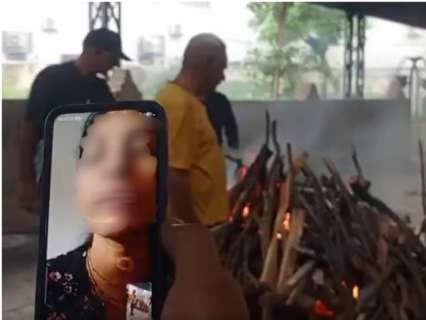 Mumbai businessman dies alone in old-age home; three daughters watch father's last rites on video call