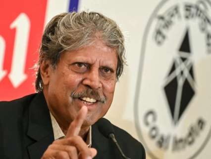 What did Kapil Dev say to Gen Z amid Delhi protests? Watch his message