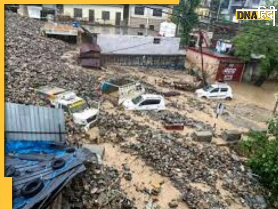 जम्मू कश्मीर के रामबन में कुदरत का कहर, एक रात में उजड़ गया पूरा इलाका, घर, जानवर, कारें सबकुछ धरती में दफन