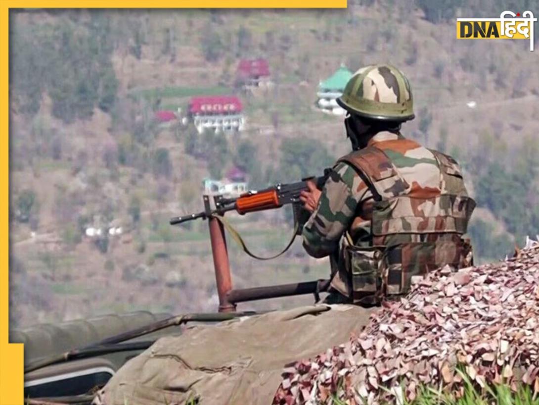 जम्मू-कश्मीर के कुलगाम में तीसरे दिन भी सुरक्षा बलों का अभियान जारी, एक आतंकवादी ढेर