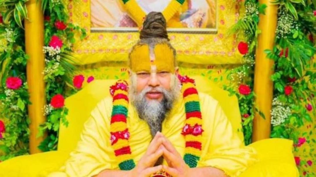 Premanand Maharaj: हताशा और निराशा से भर गया है जीवन तो कर लें ये काम, प्रेमानंद महाराज ने बताया ​छट जाएंगे सभी संकट