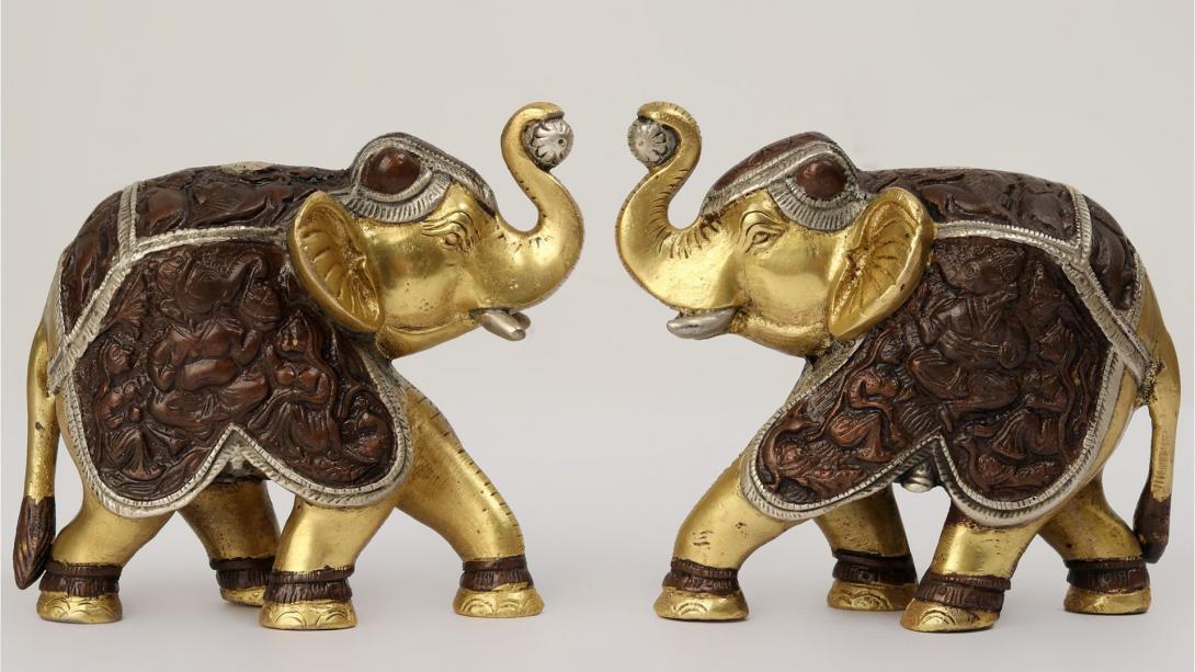 Elephant Vastu Rules: आप के घर पर भी है हाथी की ऐसी मूर्ति, जानें इसे रखने के नियम और फायदे 
