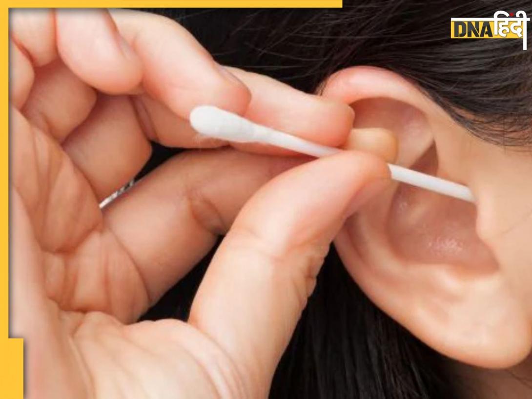 कितने दिनों के अंतराल कान को साफ करते रहना चाहिए?