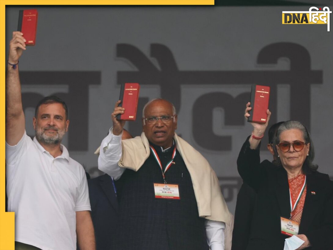 वोट चोरी के मुद्दे पर राहुल गांधी का बड़ा हमला, रामलीला मैदान से ECI और मोदी–शाह पर सीधा प्रहार