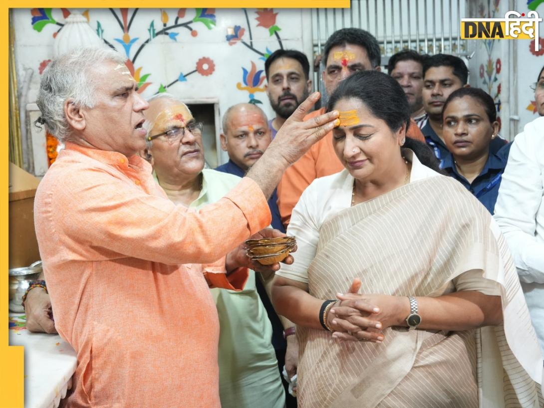 महादेव की भक्ति में डूबीं CM रेखा गुप्ता, सोमनाथ पुनर्निर्माण के 75 साल पर दिल्ली के गौरी-शंकर मंदिर में की पूजा-अर्चना